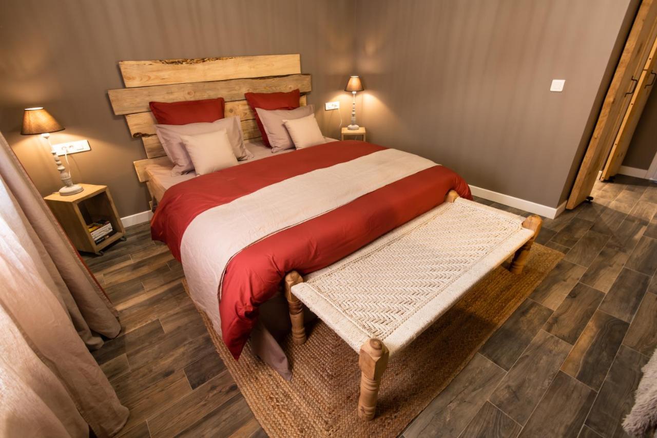 J&J Room - Hebergement D'Exception Pres De Provins! Le Bas Courton Zewnętrze zdjęcie